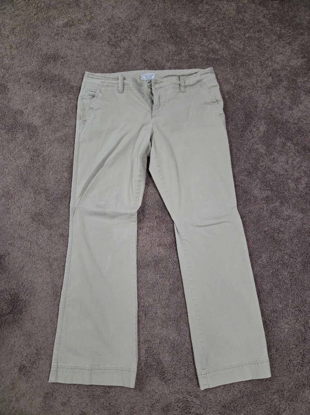 American Eagle Women's Khaki